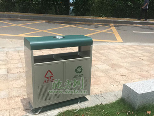 20-30米一個(gè)垃圾桶 是浪費(fèi)還是培養(yǎng)垃圾分類意識?